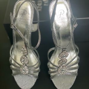 Adrianna Papell heels